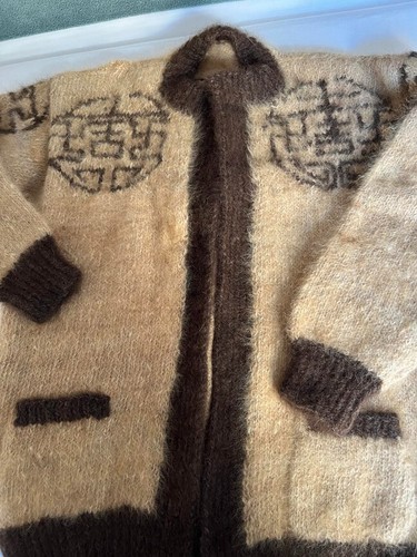 Hand knit chow - knit,