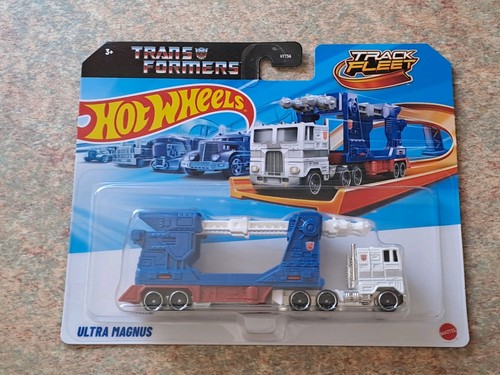 Hot wheels track - fleet, ultra