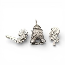 Squats in Exo Armour Leagues