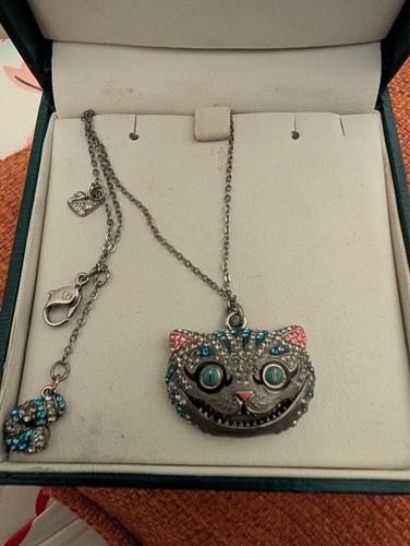 Swarovski cheshire cat pendant - cheshire,