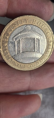 Trinity house pound coin - house, 2