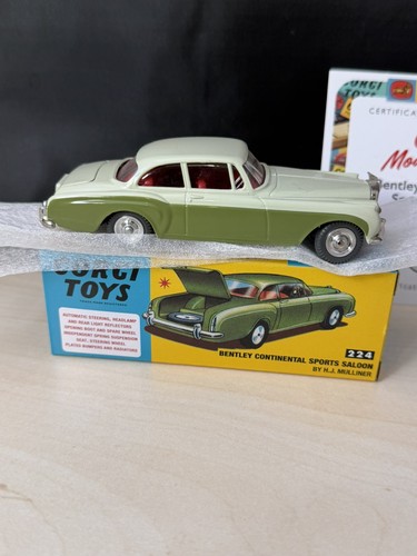 Corgi model club - club, bentley