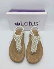 Lotus Daisy White Ladies T-bar