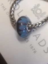Trollbeads blue flower petals