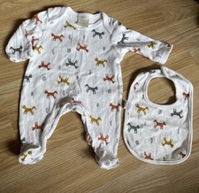 Babies Bebe Bonito Foxy Friends Babygrow & Bib Set & Nike Tracksuit 0-3m Good