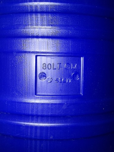 Plastic barrels with screw - with, screw-on