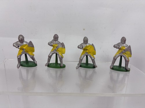 Vintage plastic medieval - vintage,