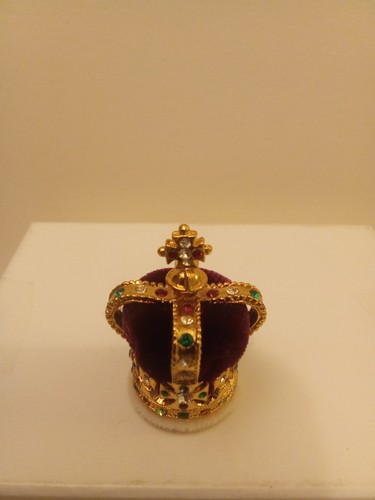 The miniature edward - the, st.