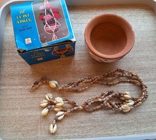 Retro Vintage Shell 22" Plant