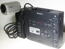 Sony GV-D300E MiniDV Recorder with Sony CVX-V3P Video Camera
