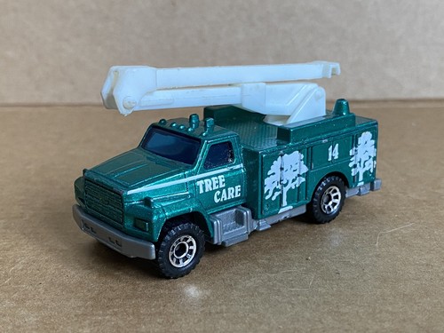 Matchbox utility vehicle tree - utility, vehicle,