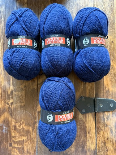 Sirdar bnwt double - sirdar, yarn