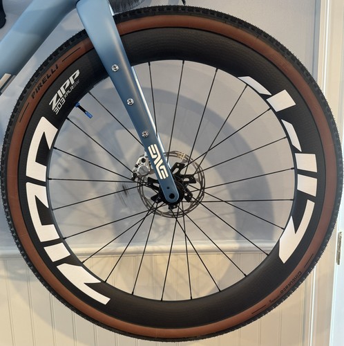 Zipp 303 xplr carbon wheel - 303,
