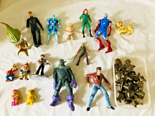 Action figure large - large, lot