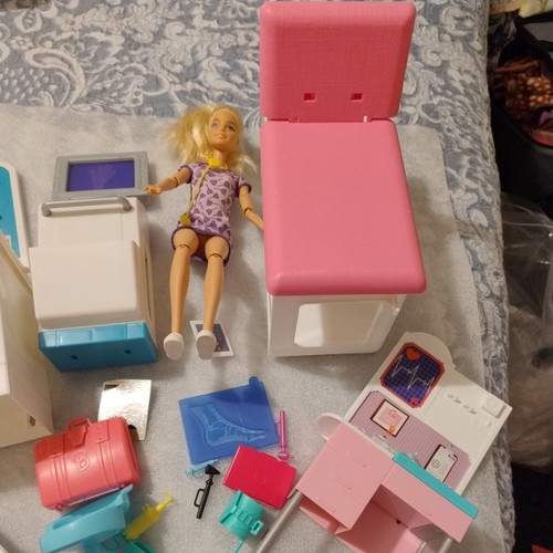 Doctor nurse barbie - nurse, with