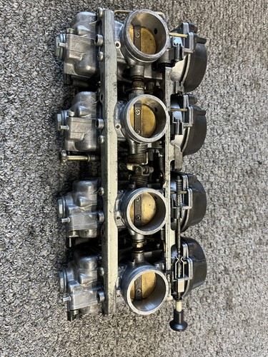 Suzuki gsxr 1100 carbs - m, 1127
