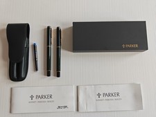 Parker Fountain & Ballpoint Pens c/w Green Kingsley Case