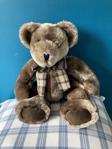 Junction eighteen ltd - eighteen, teddy