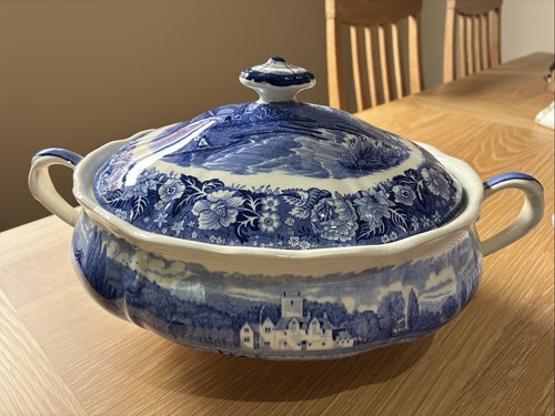 The palissey pottery - the,