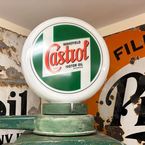 Castrol wakefield oil - 15", x