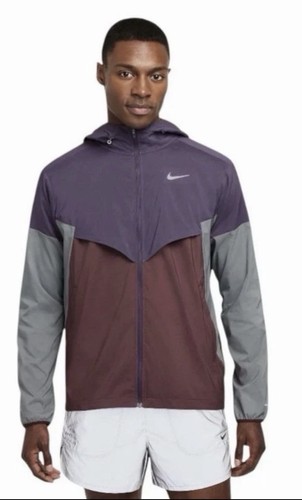 Size small nike windrunner - size,