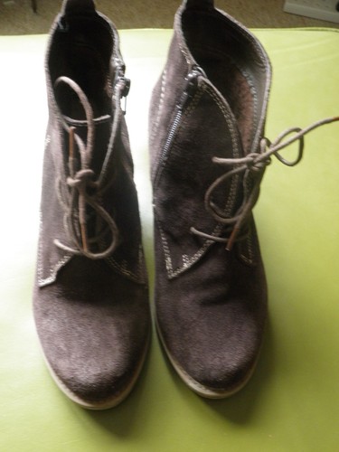 Hush puppies brown fur - puppies, lined