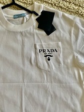 Prada T Shirt ( M )