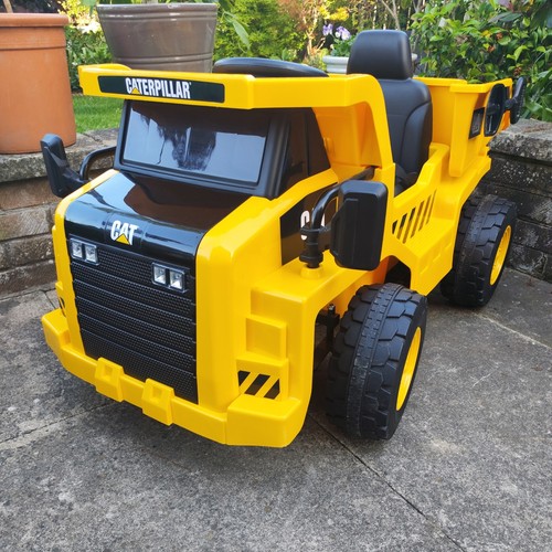 Cat tipper truck - tipper,