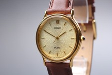 [Near MINT] Vintage Seiko Dolce 5E61-0A70 32mm Gold Dial Quartz Men's Watch