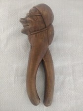 WOODEN HAND CARVED VINTAGE OLD GENTLEMAN FOLK ART TREEN NUTCRACKER