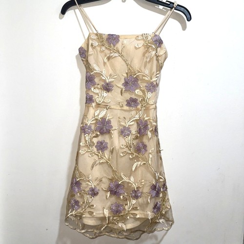 Lucy the sky amari floral - the,