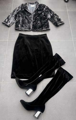 Bundle black velvet over knee - over,