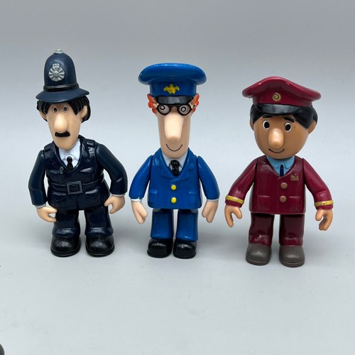 Born play postman pat pc - born,
