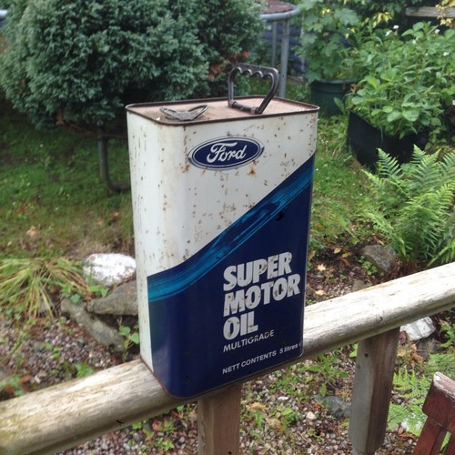 Vintage oil can ford - vintage,