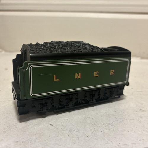 Hornby flying scotsman - flying,