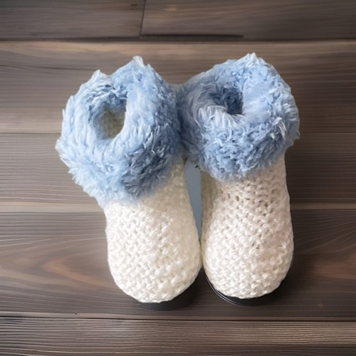Hand knitted with love baby - hand,