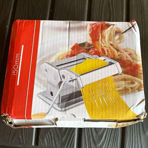 Manual pasta maker - 150mm, metal