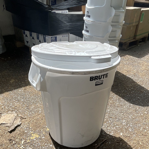 Rubbermaid brute white plastic - brute,