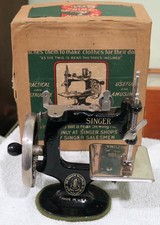 ANTIQUE SINGER SEWING HAND