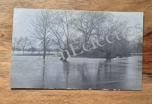 Bedford flood 1908 postcard - rp,