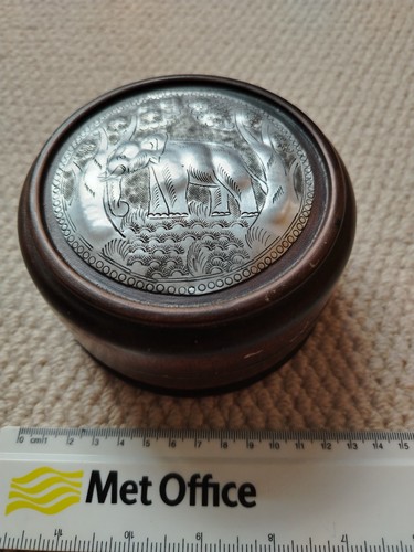 Vintage round elephant - ,