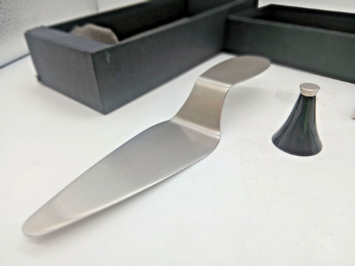 Philippi cake server - philippi, in