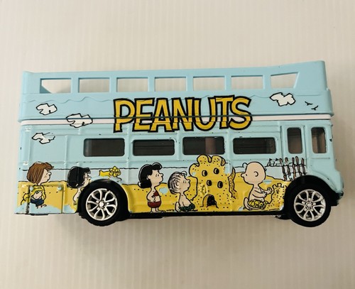 Peanuts gang themed - peanuts, double