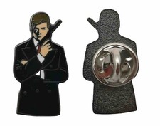 James bond pin - pin, badge