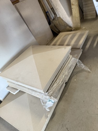 Moulded coping stones - coping, ivory
