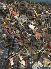 JOB LOT VARIOUS CONNECTORS BLOCKS ELECTRICAL VINTAGE