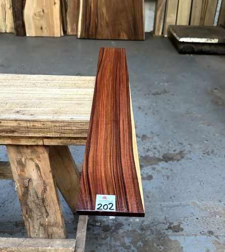 Bolivian rosewood bass guitar - bolivian,