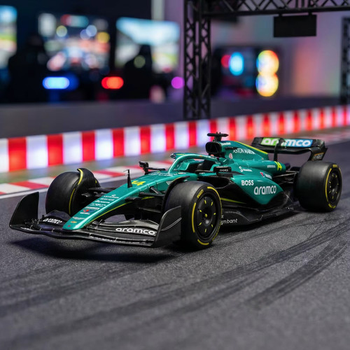 Aston martin no 14 - 1:18, no.14