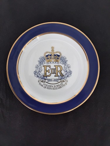 Vintage queen elizabeth - vintage,