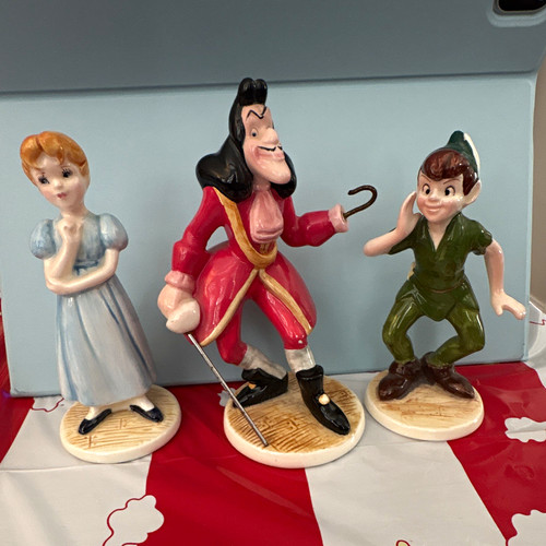 Disney peter pan figurines set - disney,